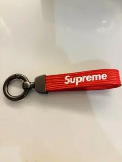 Supreme ロゴラバーキーホルダー