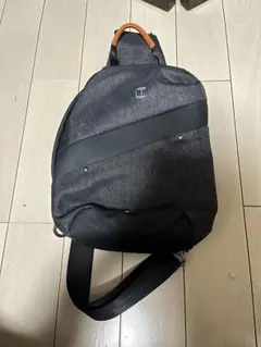 メンズ　ブラック　ボディバッグ