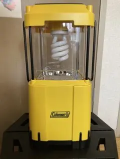 Coleman 電池式ランタン
