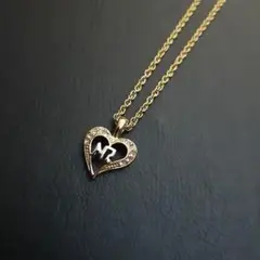【極美品】NINA RICCI ニナリッチ ゴールド ネックレス ロゴ ハート