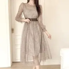 【最終値下げ】ベージュ シアーワンピース Aライン