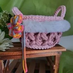 Item thumbnail for item 85266a94-8280-4582-a777-531c1d76fb92