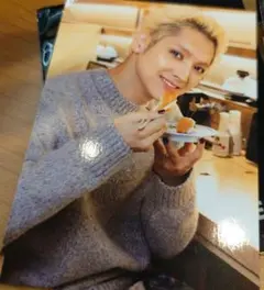 Item thumbnail for item 604fd662-f2eb-4d59-8d6f-00f0aecd63db