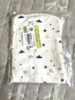 <新品未開封>手が出せるおくるみ(Sサイズ、3〜6kg)