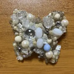 ビーズ刺繍ブローチ使い方いろいろ蝶々4