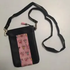 新品・未使用 ショルダー スマホケース 猫柄