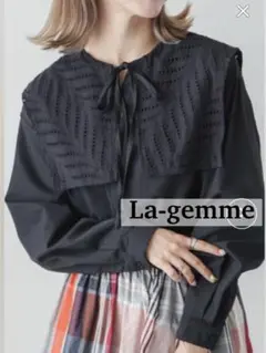 La-gemme セーラーカラー長袖ブラウス黒ボウタイリボンフリル刺繍