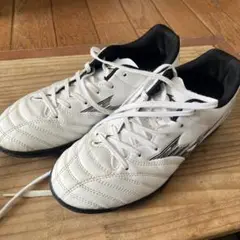 Mizuno ホワイト トレーニングシューズ