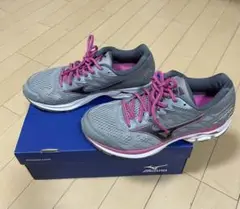 レディースランニングシューズ