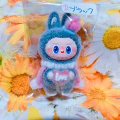 王冠ラブブ人形【ブラック】B