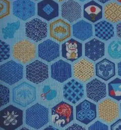布－(8)お子さまの甚平にも！亀甲模様の中の、古典柄が可愛い サザンクロス生地