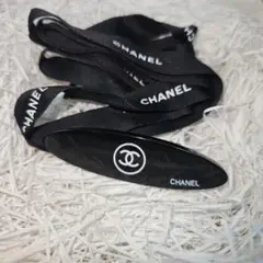 CHANELロゴヘアクリップ