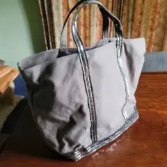 Le Cabas Vanessabruno　グレー ショルダーバッグ