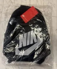 新品未使用　NIKE ELMNT ナイキ エレメンタル バックパック 21L