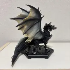 モンスターハンター アルバトリオン フィギュア