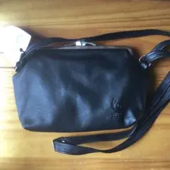 トナカイ　皮　鞄　バッグ shoulder bags フィンランド　がまぐち　黒