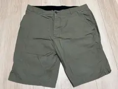 H&M DIVIDED ショートパンツ グリーン 34インチ