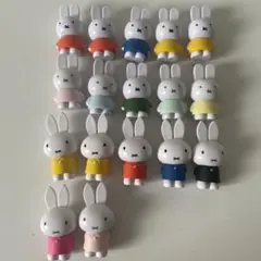 【美品】ミッフィー置物17個セット