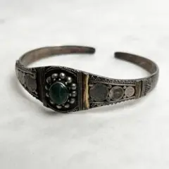 Item thumbnail for item 6d7d1db0-44f1-4c85-921c-a1f3872e5c95