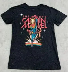 キャプテン・マーベル　ヒーロー　半袖　Tシャツ　古着　ダークグレー　灰