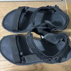 ブラック スポーツサンダル