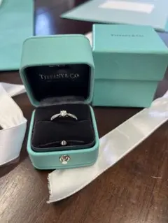 ティファニー 婚約指輪 11号 ダイヤ 指輪