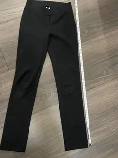 美品★PLST プラステ　ストレッチパンツ　レギンス　ブラック