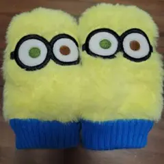 【USJ】ミニオン 手袋 フワフワ イエロー 　全長15cm