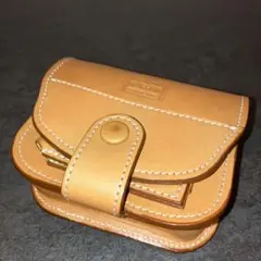 FUJIIレザーコインケース ベージュ 1957年設立