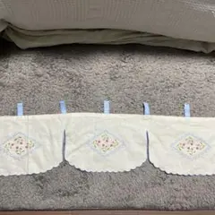 値下げ！未使用カフェカーテン　かわいい刺繍
