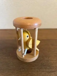 チェコ製　木製知恵の輪　かごの中のカナリア