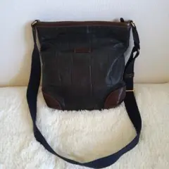 Item thumbnail for item 32ccd4cd-920e-4706-ad87-7905212f15f7