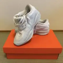 ナイキ NIKE GTハッスル アカデミー EP 23.5cm
