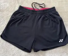 ヨネックス ブラック　ショートパンツ　L