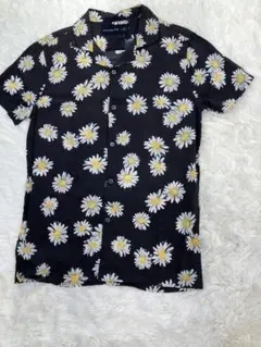 【新品未使用】Abercrombie & Fitch 半袖シャツ XS 花柄