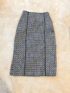 Item thumbnail for item b9730fd5-2462-4294-bc25-488284746c0e