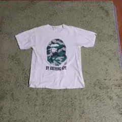 bapeロゴtシャツ