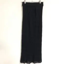 リブ編みロングスカート（M相当）ペチコート付き　黒　伸縮性あり　a3994
