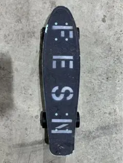 PENNY 27inch BLACKOUT - FESN / LIBE BRAND UNIVS.
