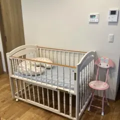 ホワイト ベビーベッド