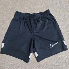 Nike DRI-FIT ブラック ハーフパンツ S