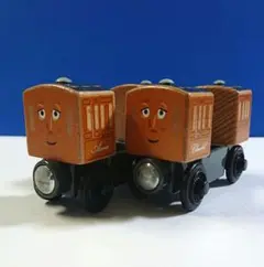 Item thumbnail for item 18a5da68-23f1-4c68-b635-b18a7bdfa5c4