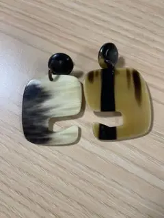 hoa chanhピアス