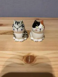 猫の陶器2体セット