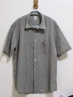 TAKEO KIKUCHI 半袖シャツ グレー無地　リップル シャツ