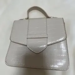 クロコダイルパターンハンドバッグ