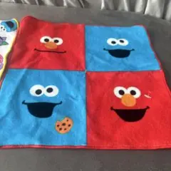 セサミストリート　タオルハンカチ　2枚セット