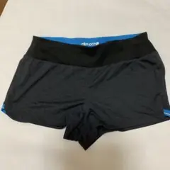 adidas ハーフパンツ