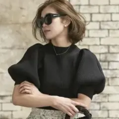 美品　seventen by miho kawahito 小籠包ニット　ホワイト SEVEN TEN by MIHO KAWAHITO]【VERY別注色】ネックパール