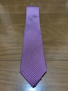 フェラガモ　ネクタイ　パープル